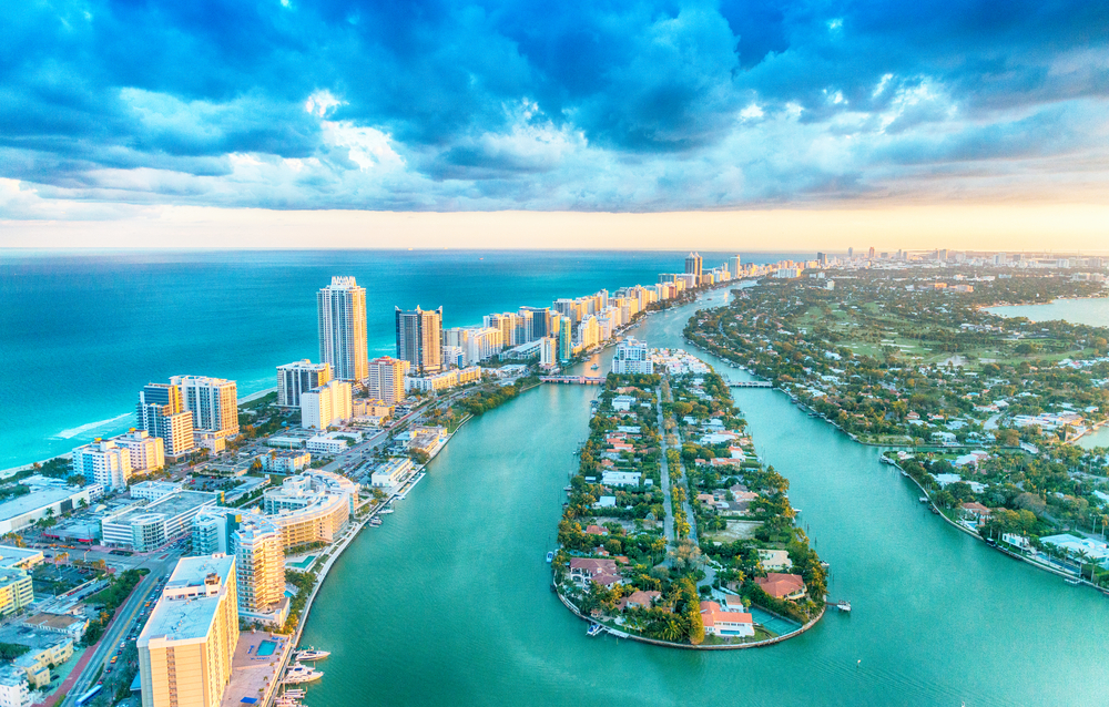 Miami Beach Waterfront Homes - Pobiak - Miami Beach- Miami Beach Homes